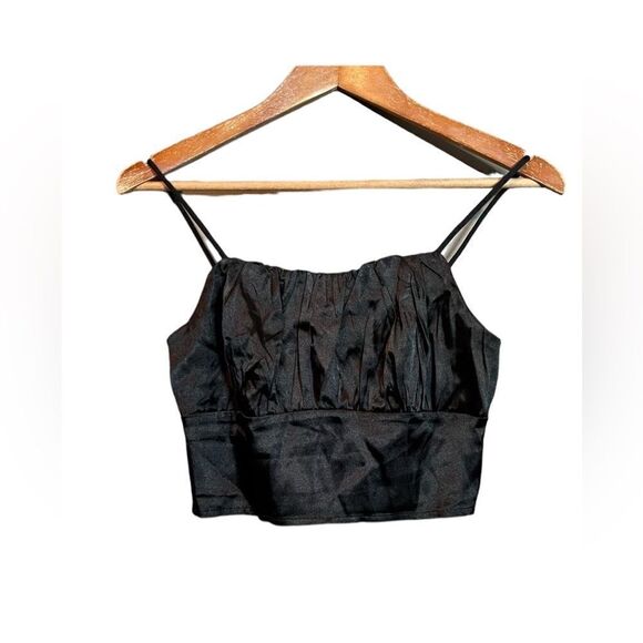 3 for $30! Shein black cropped tank top - Picture 1 of 7